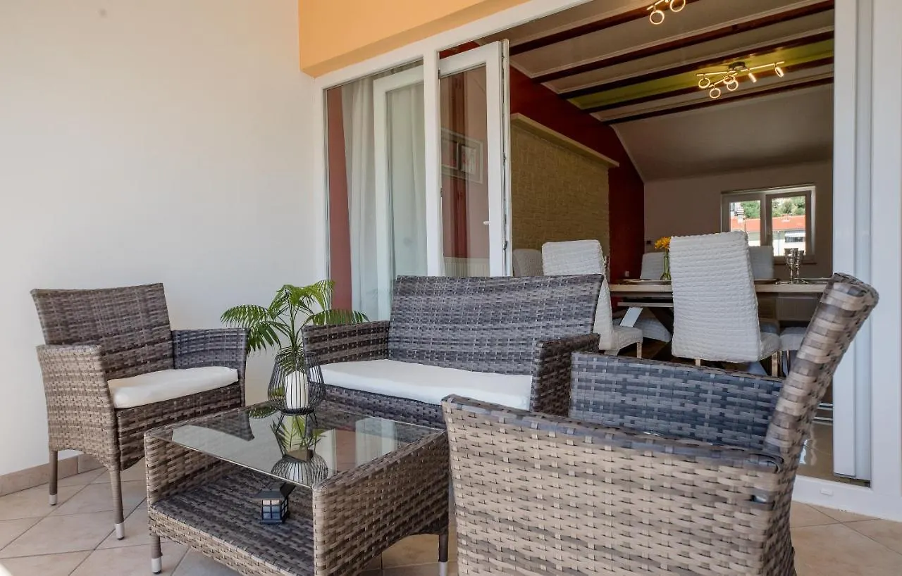 Apartments Luka Rab Town